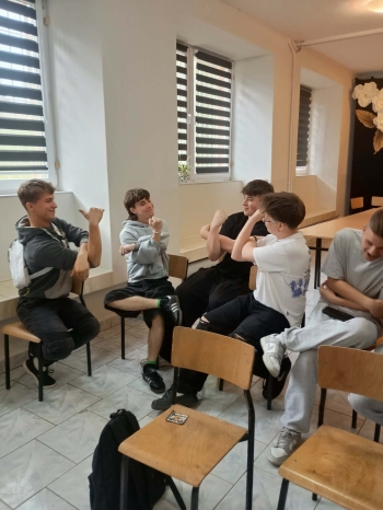 Messenger_creation_1F02ACEA-3194-4FF7-A143-AE7899795FE8.jpeg