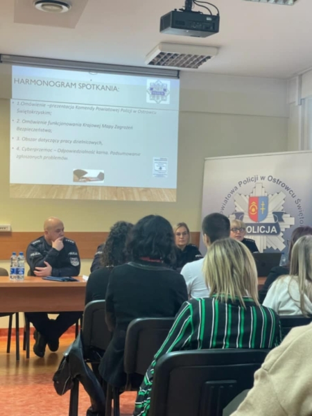 Ewaluacja debaty społecznej „Cyberprzemoc- odpowiedzialność karna”