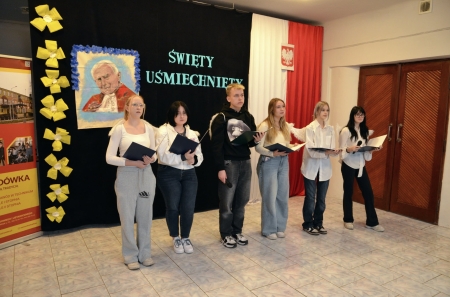 Święty Uśmiechnięty