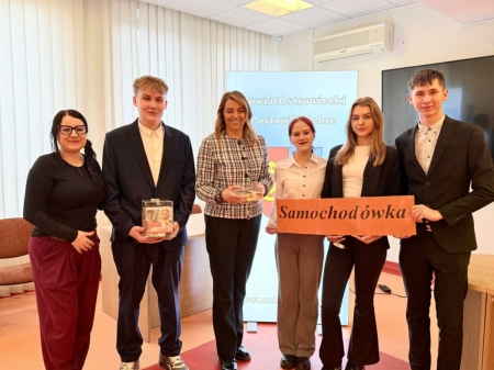 Charytatywny Kiermasz Ciast „Samochodówki