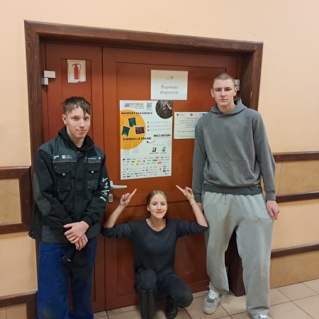 SAMOCHODÓWKA W CZOŁÓWCE POLSKI !